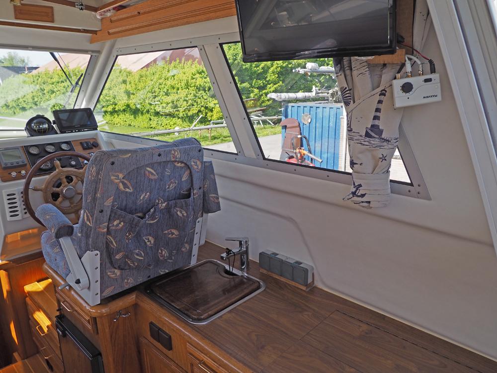 Stuurhuis, Accommodatie